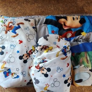Disney Mickey Mouse Having Fun 4-Piece Toddler Bedding Set
